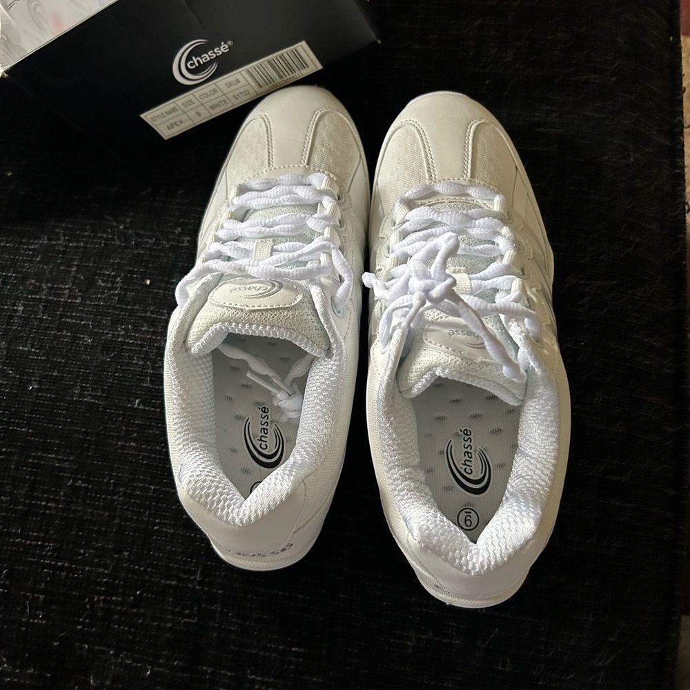 Chasse Apex cheer shoes size 9